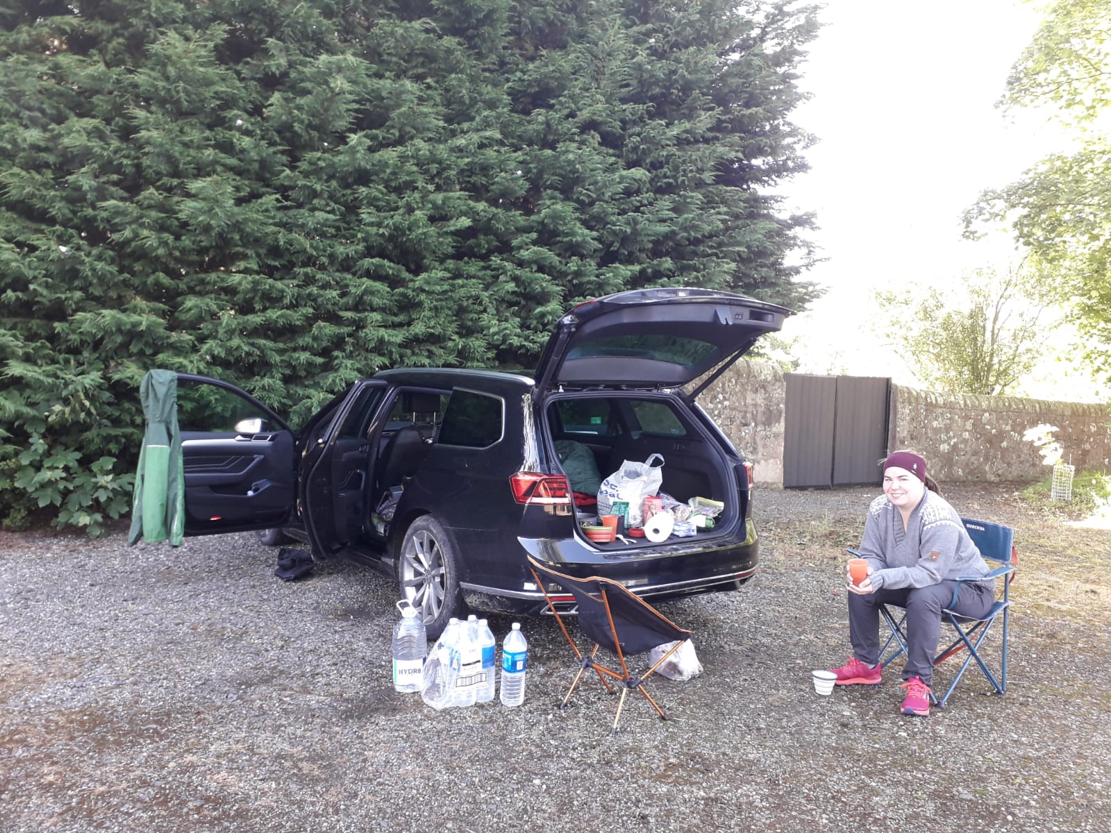 Rovný povrch pro Pašíka i stoličky, pytel na odpadky a hody můžou začít